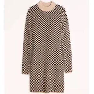 Abercrombie & Fitch checkered sweater dress